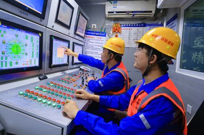 深圳首条跨海通道单线贯通，国内在建最大直径海底盾构隧道智能化系统工程设计与施工